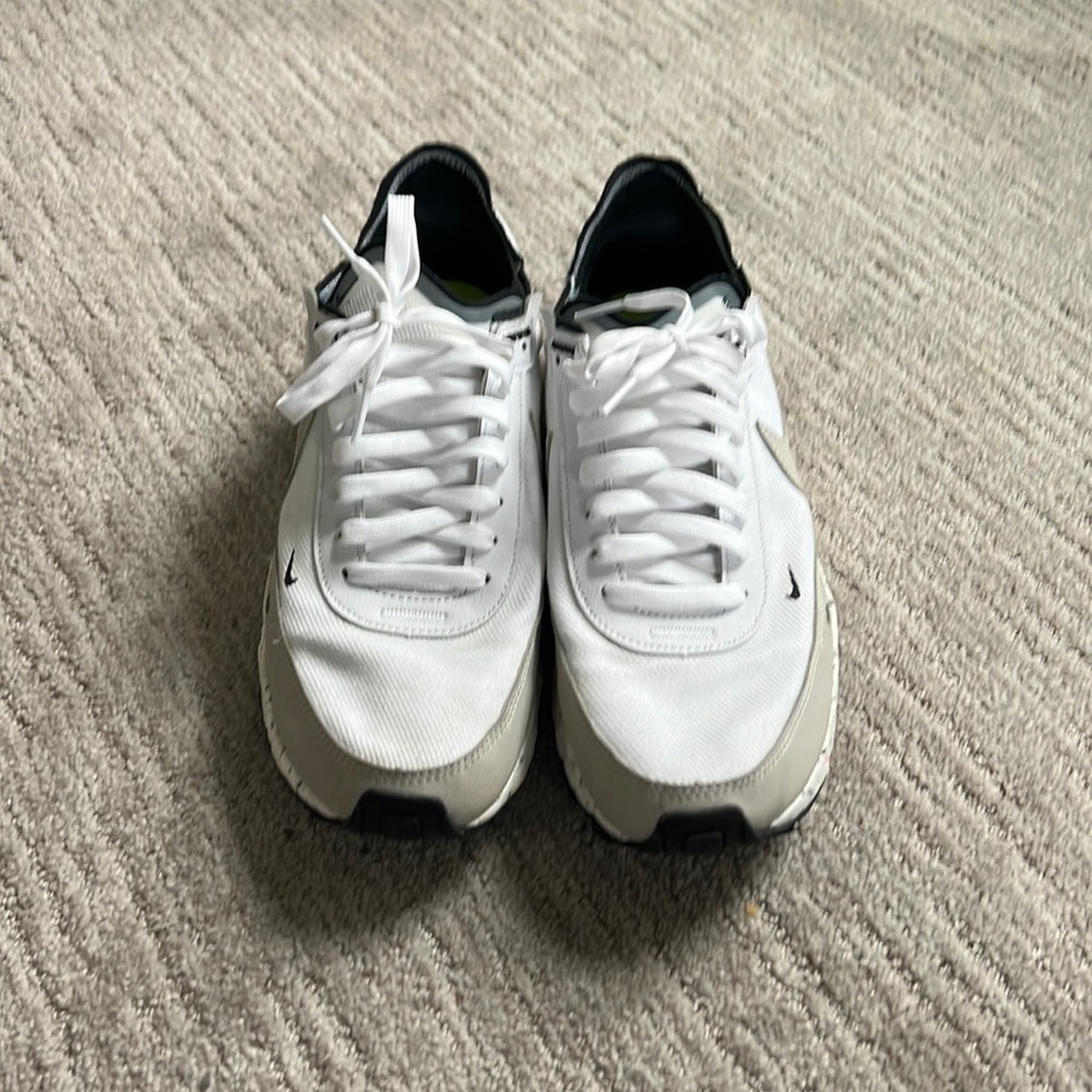 Nike Waffle One